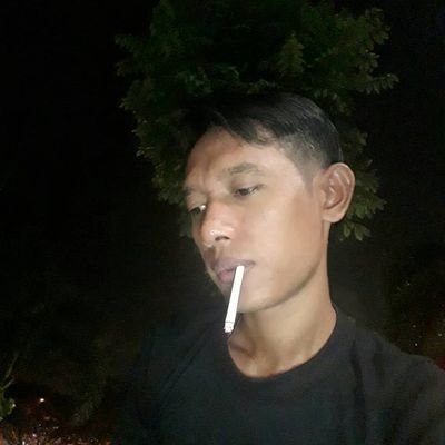 abicandra18's profile picture. kumpul keluarga