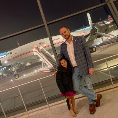 ryans_ua's profile picture. It’s never crowded along the extra mile. Dad first, United AOQC Leader, TBI survivor. views are my own and do not reflect my employer