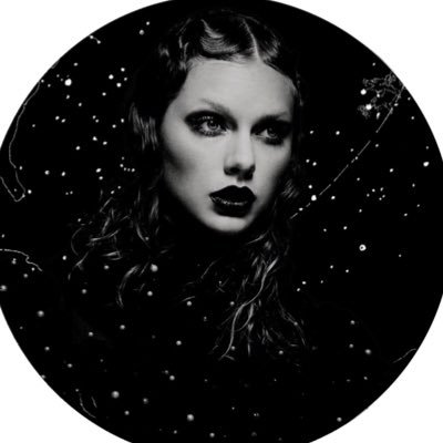 she/her 💕 taylor swift, cats, and coffee 🐈 IRL data/lab nerd 👩🏻💻 admin for the swiftie lounge ✨ linked below!