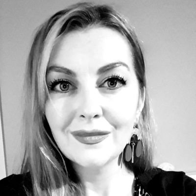 Socialworker,Chaplain,Grief,loss,End of life:SpiritualCare/Psychotherapy; ballet,photography,women's health,nature, birds,poetry,Ireland,humanity.NoDMs