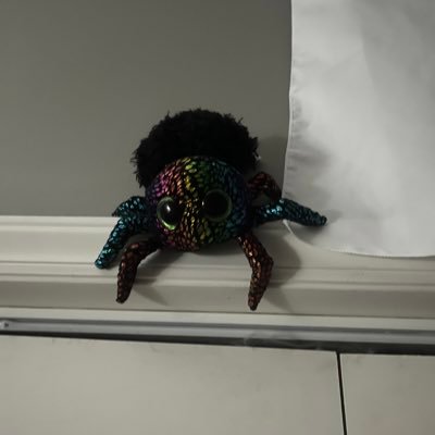 letsbe_taken's profile picture. 