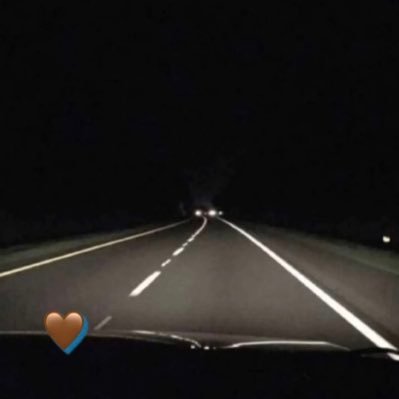 آلابتسـامة ليست سعـآدة بـل آحيـآنـاً هي مجـرد تخطـي للآلـم...🖤