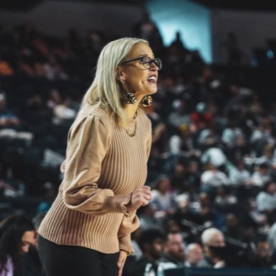 https://t.co/Uu8vJ4Uso3.
Head Women's Basketball Coach at Oral Roberts University