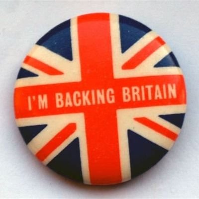 Scottish. British. Anti-Nationalist. No one is taking 3/4 of my country away from me #BackBritain #AntiSNP