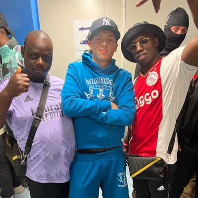 Simonjspquoi's profile picture. 