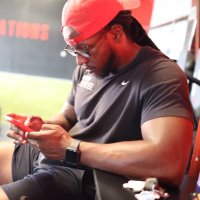 .::Dré La Sōl::.🐺🦉⚡️ (@theloniesta) 's Twitter Profile Photo .::Dré La Sōl::.🐺🦉⚡️ (@theloniesta) 's Twitter Profile Photo