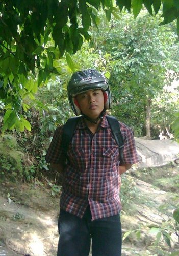 alLaoqloreng's profile picture. 