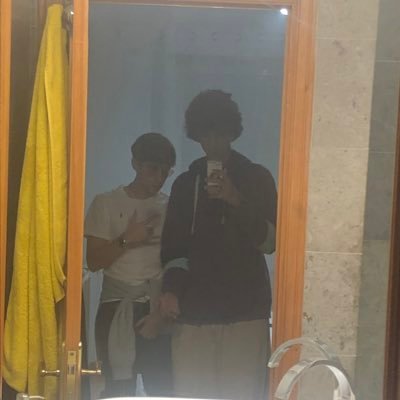 toxicoindependente🦕the main caracter. (sou dislexico por isso se isso te incomoda não dês follow)