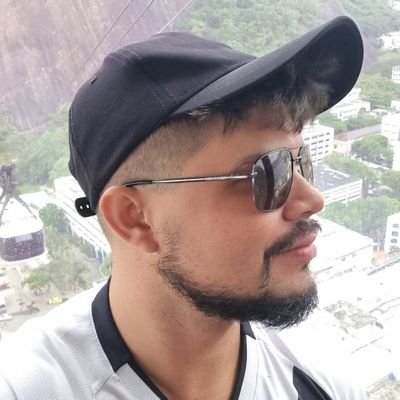 Quando nossa amizade estiver nas cinzas, lembre-se que já mandamos muita brasa.