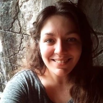 #Canadian Turtle Enthusiast with a 28 Year old RES named Turkey. I like Star Trek (@MornFanGirl). My opinions are my own.
