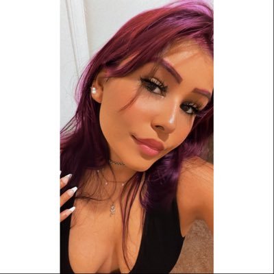 mia_reback's profile picture. ha, sicker than your average