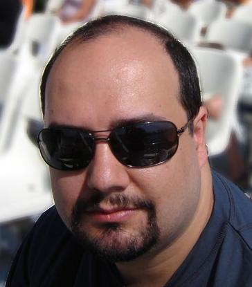 Todo es automatizable excepto el calor humano. Y nos sorprendería la cantidad de calor humano que recibimos automatizado...