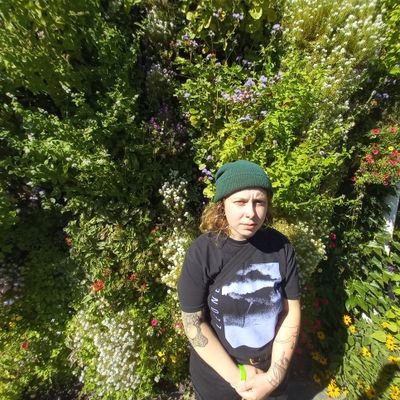 lofi_darling's profile picture.