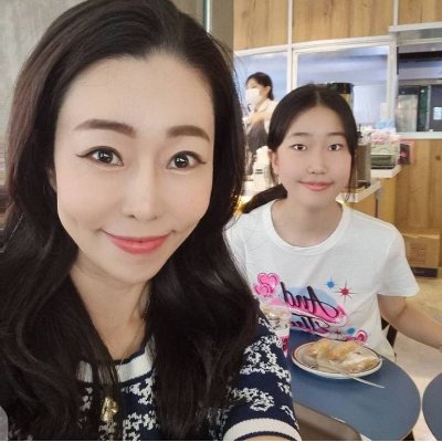 musa5153's profile picture. 나는 의사로서 아이들을 사랑하고, 다른 사람들의 생명을 구하기 위해 내 삶을 사용하고 싶다.
