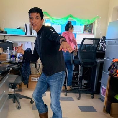 cesarele123's profile picture. 