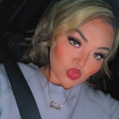 JessieValadez24's profile picture. 