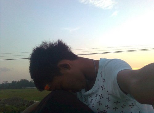 enday_shout's profile picture. selalu optimis walaupun nasib tragis.. ;)
peace...