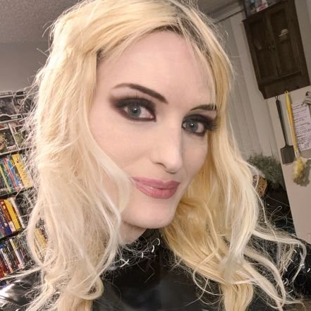 KristaMichaelsX Profile Picture