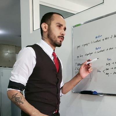 engenheiro de software, apaixonado por tecnologia e mesmo assim odiando o elon musk, beijos de luz.