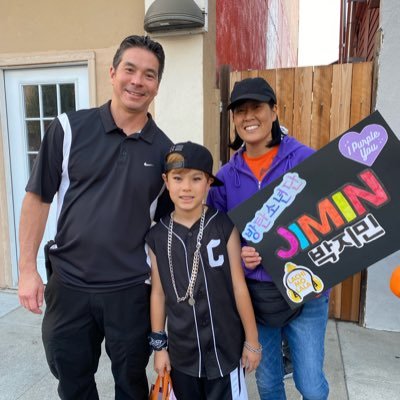 Loreen21427070's profile picture. 