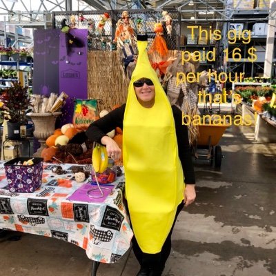 Actress, Tornado Survivor, Author. Chk out my Fam's cookbook O.M.G.oodness + my charitable car photog. journal called Chiclet's Season https://t.co/HbHBS6mYZD
