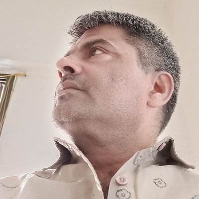 रण कर कर रज रज रंगे, रवि ढके रज हूंत ! रज जितरी रज दे नहीं, रज रज हुए रजपूत !!
🚩क्षात्र धर्म युगे युगे,जय क्षात्र धर्म!!🚩