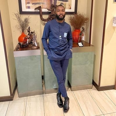 chibuezefemi's profile picture. Entertainment Lawyer|
Writer |
Musician 🎵| 
#YNWA | Movie lover |