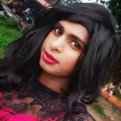 GeNdEr FlUiD 🌈🌈🌈
Bi sExuAl 🌈🌈🌈
MaLLu GrL 💃💋
💀FoUnDeR Of #trippygirlz 👽