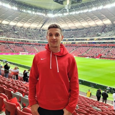 entuzjasta piłki w polskim i angielskim wydaniu, kopacz-amator, kibic @WislaKrakowSA i @Arsenal, trener UEFA B, kąkuterowiec 👨💻