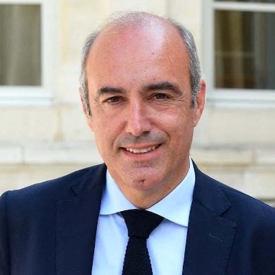 Député d'Eure-et-Loir. Président du groupe Les Républicains à l’Assemblée nationale