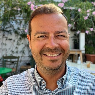 Michael_VIGNE7's profile picture. Auteur de “9 vies” | Thriller psychologique