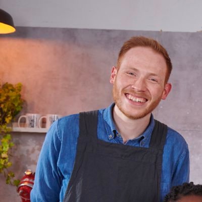 Aerospace Engineer, baker, presenter | Judge on Baking Impossible, Finalist #gbbo 2016 | RT ≠ endorsement | 🏳️🌈 Contact: Aoife at aoife@themillaragency.com