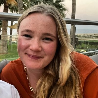 SiobhanQuirke1's profile picture. Infectious Diseases | Global/Public Health | Women Against Viruses Europe @EACSociety | @GiveEvery1AShot | Travel, music, ocean, hiking, cycling 🌍