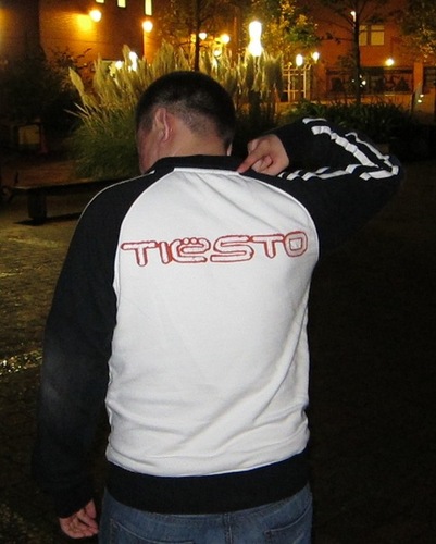 dnatic's profile picture. :)