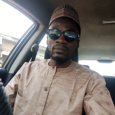 Strong and friendly, ask me if you want know more about me🙏