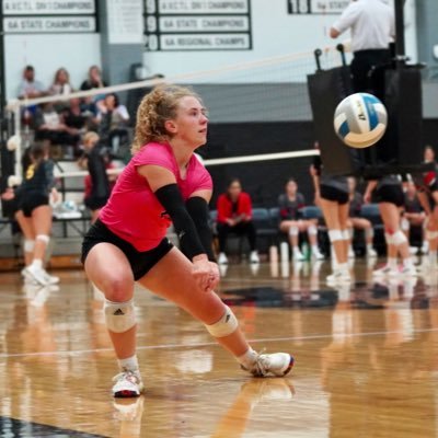 2024 Libero | 4.27 GPA | 32 ACT | #17 Newton HS | #12 Shockwave VBA 18-1 | ‘22 AVCA Phenom | 🥈’21 AVCTL,🥇’22 AVCTL | HM ‘22 KVA 5A All-State | 🥇’23 AVCTL