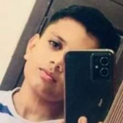 Ravikan69109652's profile picture. 