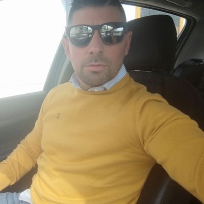 sevillista. amantes de los buenos ratos ,del gim y de mi