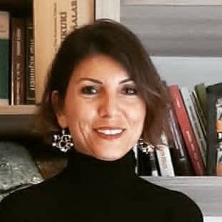 🗝LL.M Privacy and Technology Lawyer ⏩AI ⚖Human Rights Defender 📒Tıp Alanında Kişisel Verilerin Korunması kitabının yazarı
#dataprotection #AI #privacy