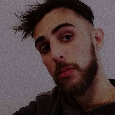 El amor es esa pistola con la que todos nos disparamos alguna vez.