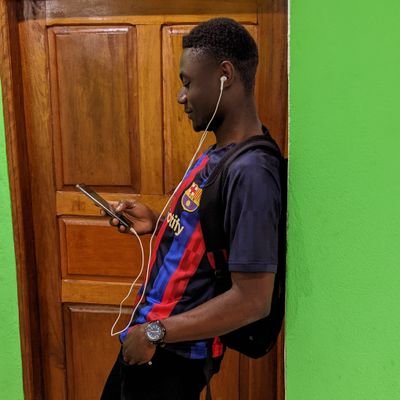 elouti_emmanuel's profile picture. 