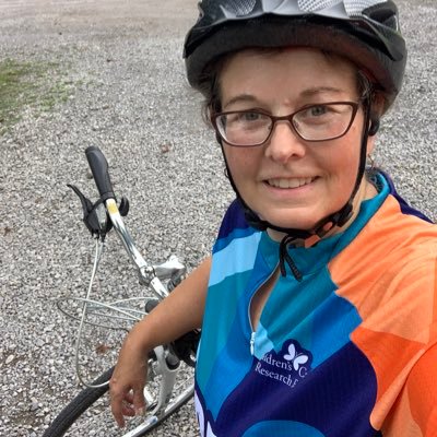 CarlaPriester's profile picture. Biking 🚴🏻‍♀️   Sprint Cars 🏁