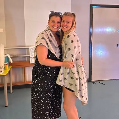 I am a TA in a primary school. With the aspiration of becoming a primary school teacher, I am studying FdLT at the University of Northampton✨