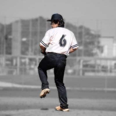 Damien Rodriguez (2025) Miami, RHP • Uncommitted • Submarine • Sinker’s • sweeper’s • Change up’s • (305) 498- 3676 • damienrodriguez02_1@icloud.com