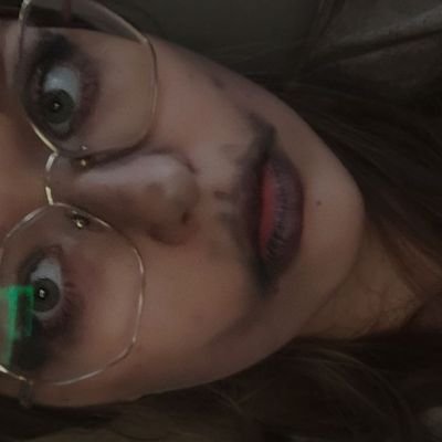 _Zuz_aa's profile picture. taki debil co odkrywa internet