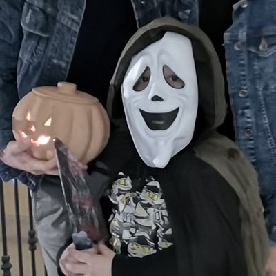 Eros81010488's profile picture. 