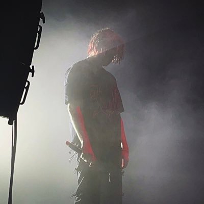 iksfautima's profile picture. 