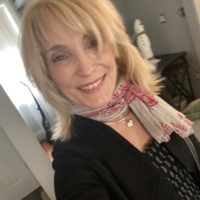 lil_trice2's profile picture. Classical PE & Health teacher, CPR Instructor