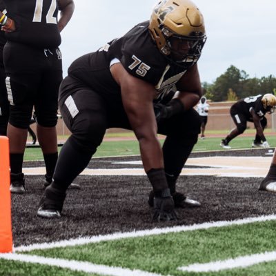 McDonough,GA|Ahs c/o 2023🏈🇺🇸|6'4 300 OG/OT| 1st and 2nd all-team district OL tymartin1117@gmail.com #678-588-3396