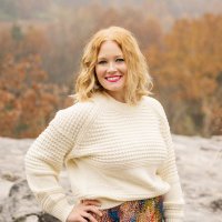 Mrs. Cayla Barnes (@barneslsearts) 's Twitter Profile